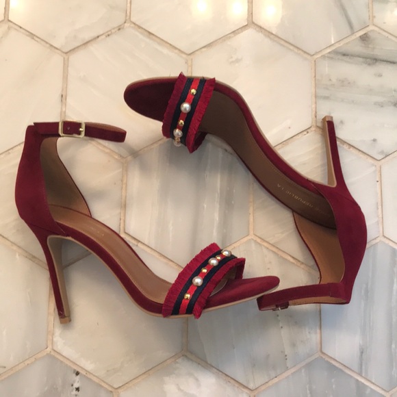 Heels red wine color and navy with pearls - Picture 2 of 4
